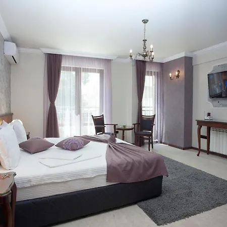 Apartment Mon Ami In Studentski Grad Area *