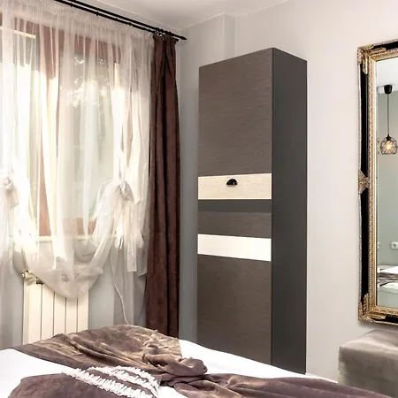 Mon Ami In Studentski Grad Area Apartamento