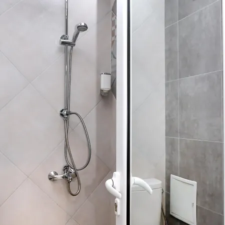 Mon Ami In Studentski Grad Area Sofía