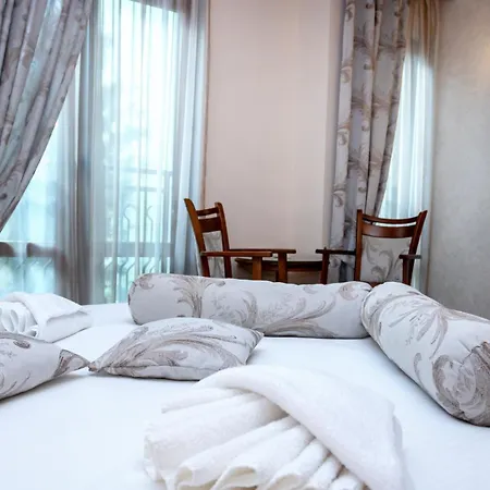 Mon Ami In Studentski Grad Area Apartamento Sofía