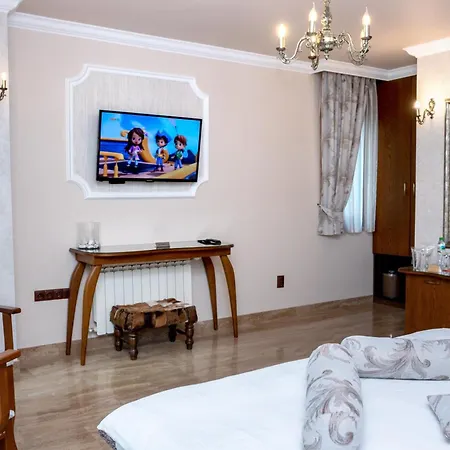 Mon Ami In Studentski Grad Area * Sofia