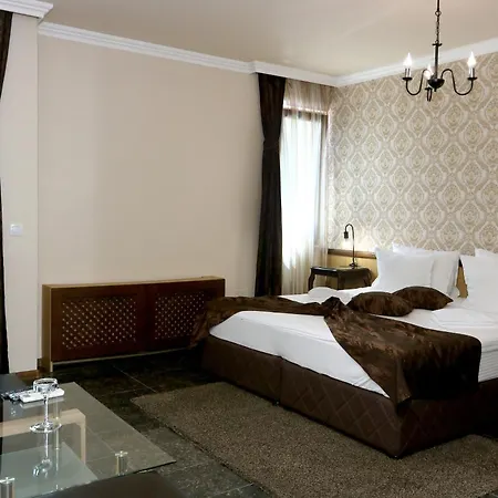 Mon Ami In Studentski Grad Area Apartament