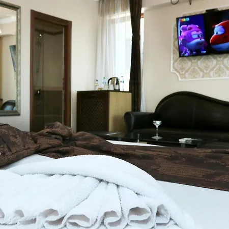 Mon Ami In Studentski Grad Area Apartamento Sofía