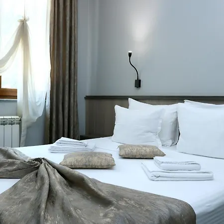 Mon Ami In Studentski Grad Area ソフィア