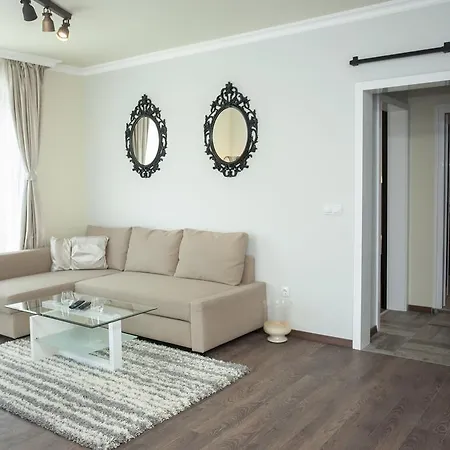 Mon Ami In Studentski Grad Area Apartamento