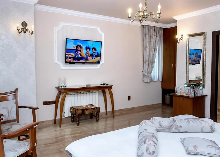 Mon Ami In Studentski Grad Area * Sofia