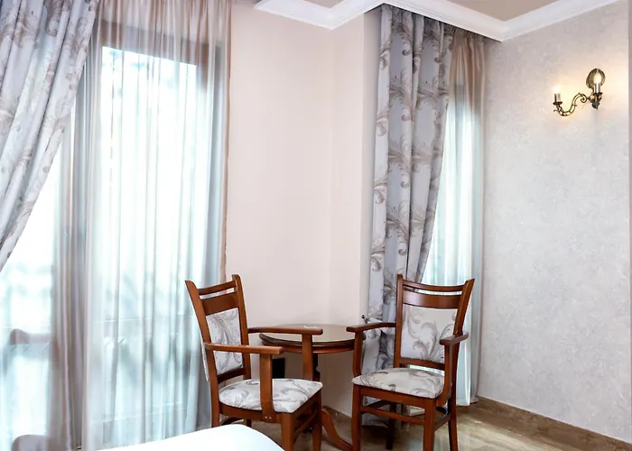 Appartement Mon Ami In Studentski Grad Area