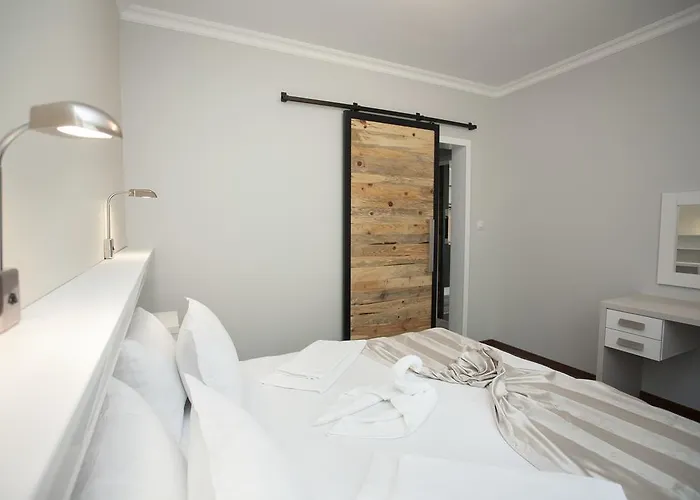 Lejlighed Mon Ami In Studentski Grad Area *