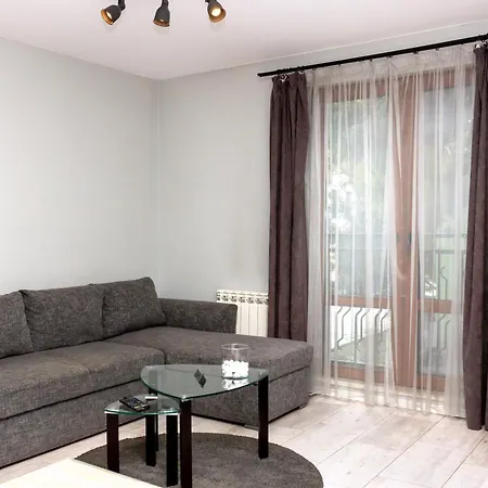 Mon Ami Apart In Studentski Grad Area